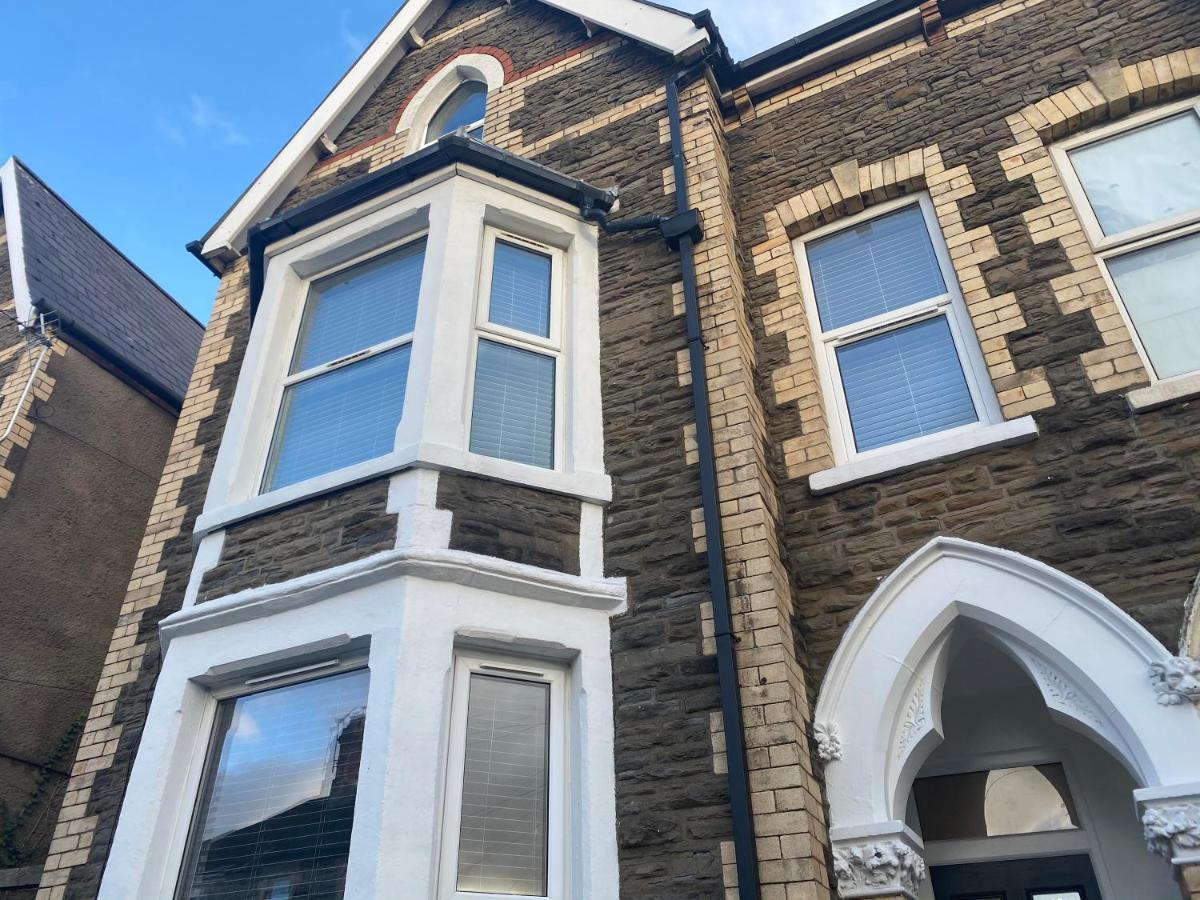 Stylish Pontcanna Flat Near City Centre カーディフ エクステリア 写真